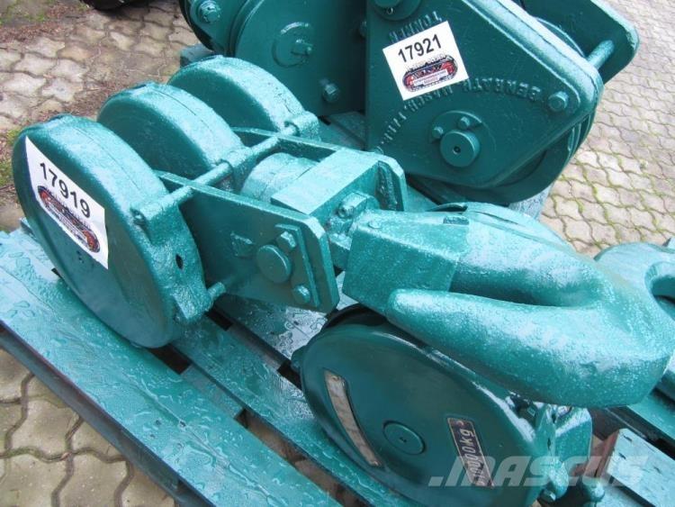  Krankrog ca. 20 ton Piese si echipamente pentru macara