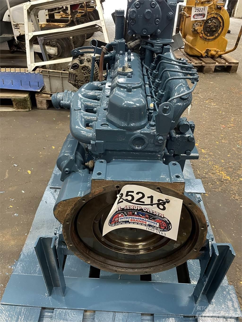 Kubota F2803 motor - 5 cyl. Motoare