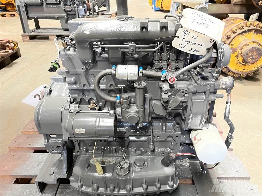 Kubota V2203 motor Motoare