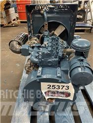 Kubota V800 motor - 4 cyl. Motoare