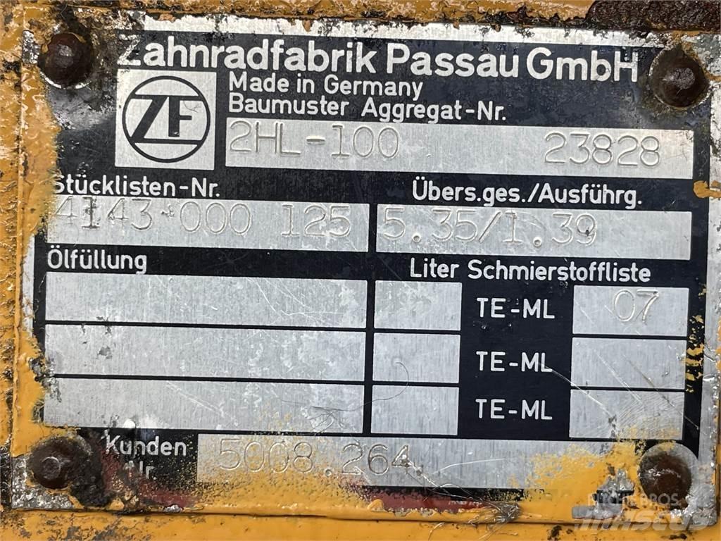 Liebherr A902 Køregear Transmisie