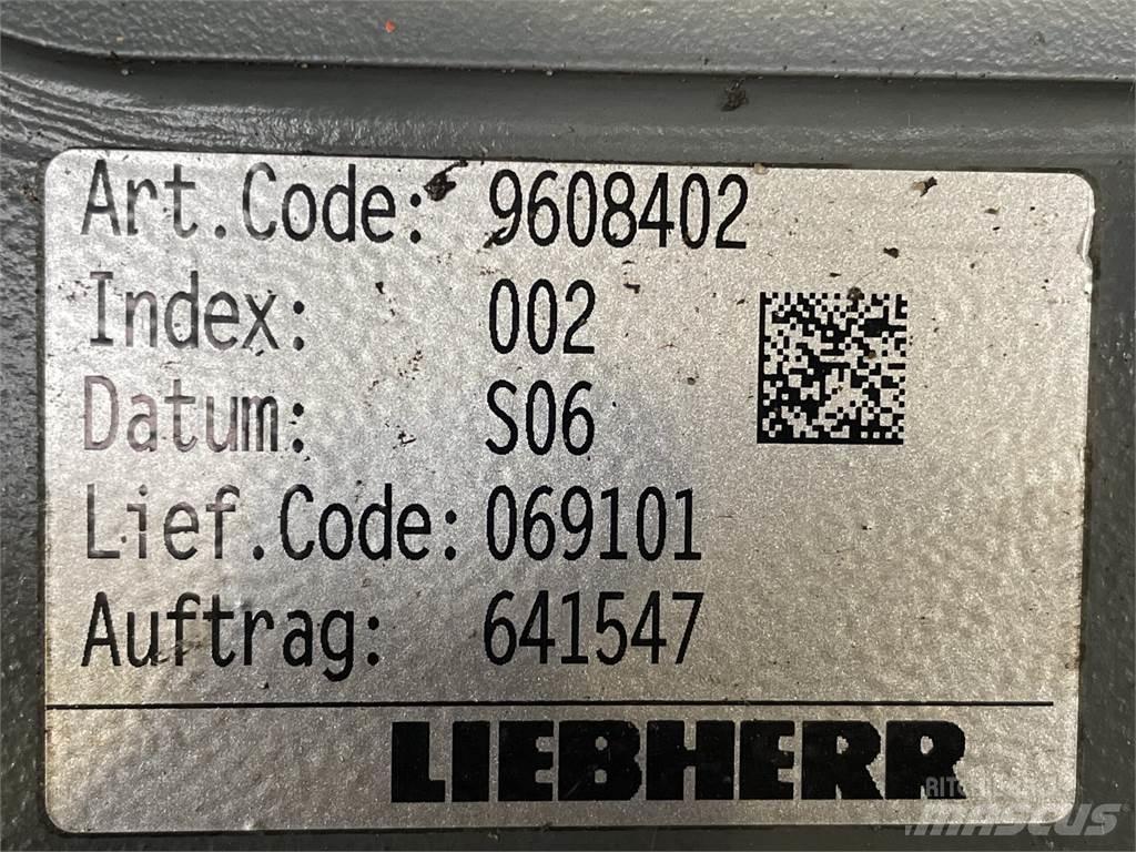 Liebherr L542 Link Arm Alte componente