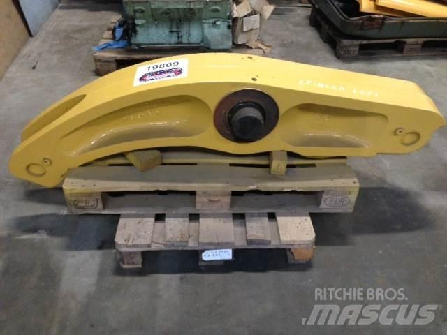 Liebherr L551 Link Arm Alte componente