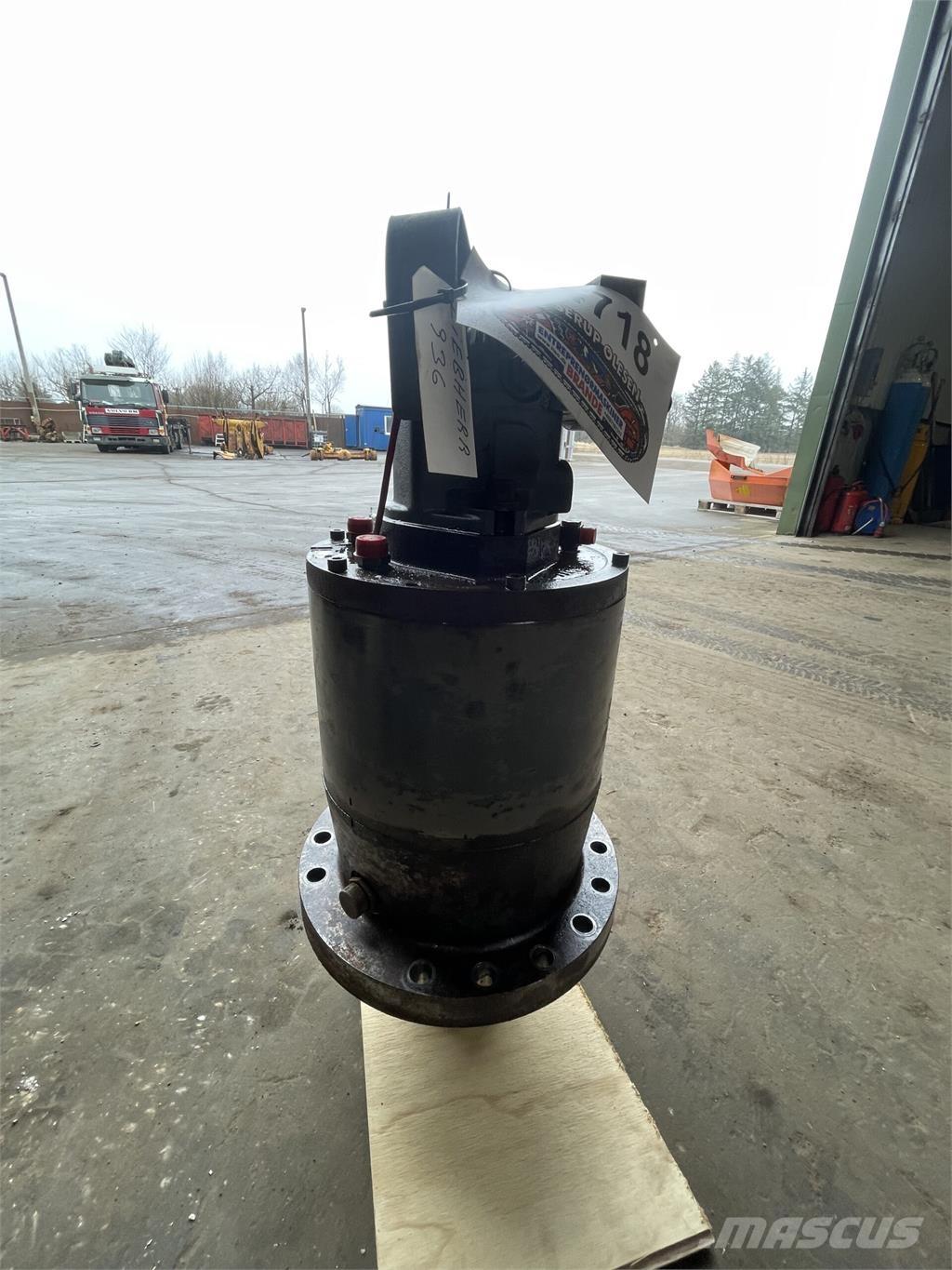 Liebherr R936NLC Krøjegear Transmisie