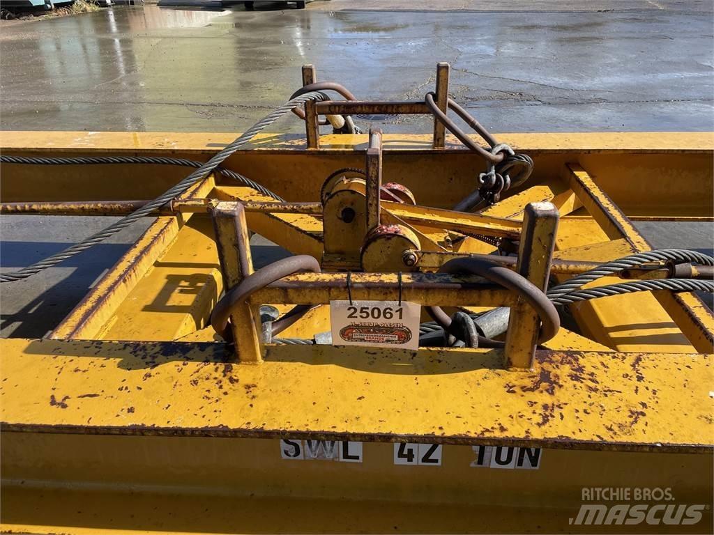  Løfteåg 42 ton Piese si echipamente pentru macara