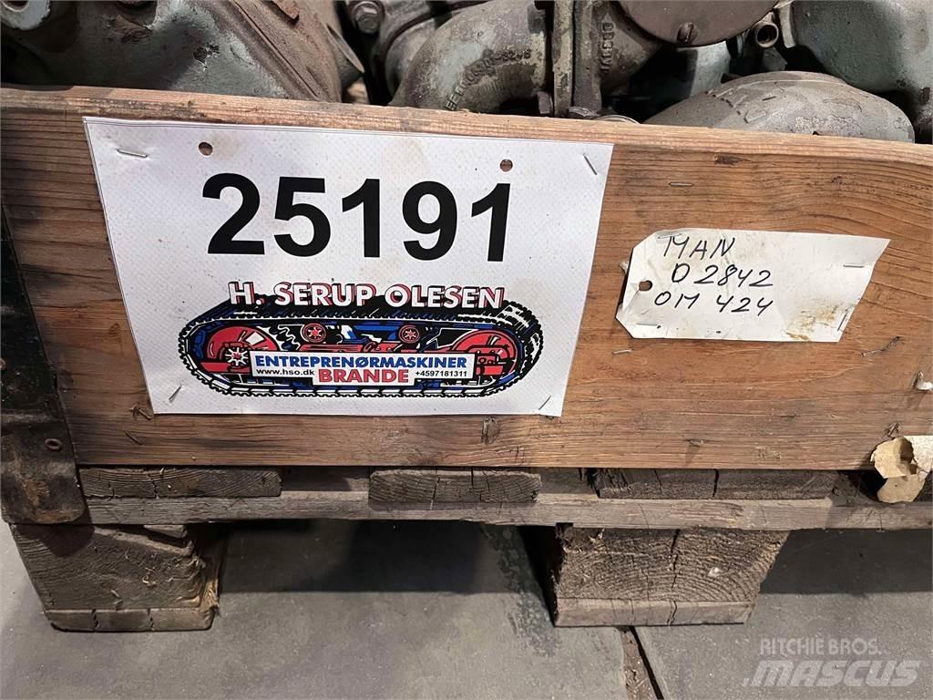 MAN D2542 Motordele Motoare