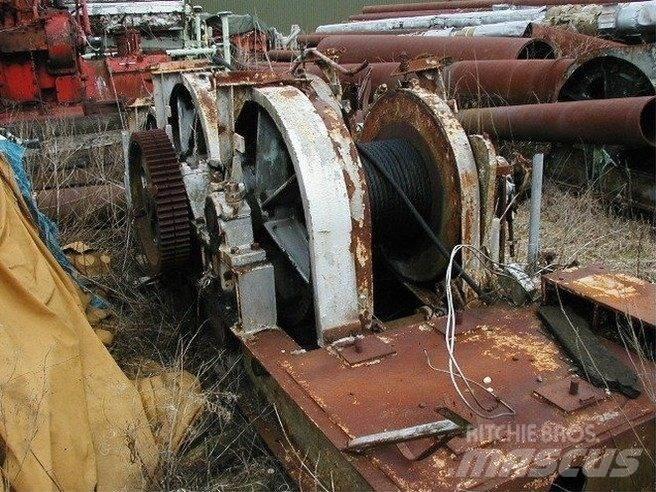  Piloteringsspil 3 tromler Dispozitive de ridicare şi lifturi pentru materiale
