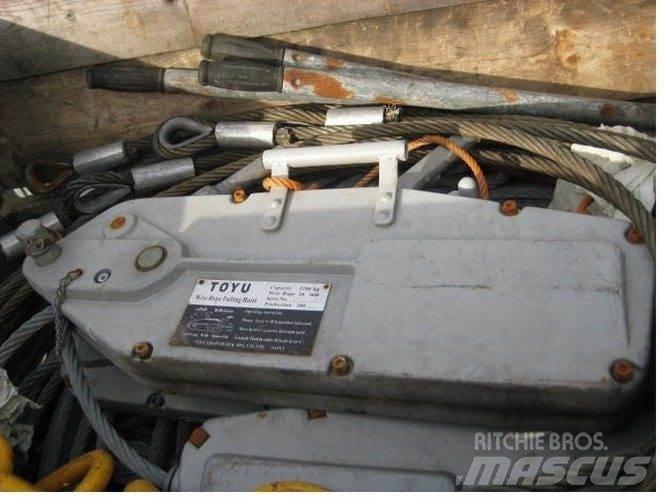  Rope pulling hoist - 3 stk. Dispozitive de ridicare şi lifturi pentru materiale