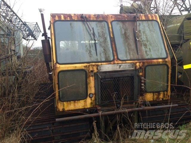  Skidozer 252 Buldozere pe senile
