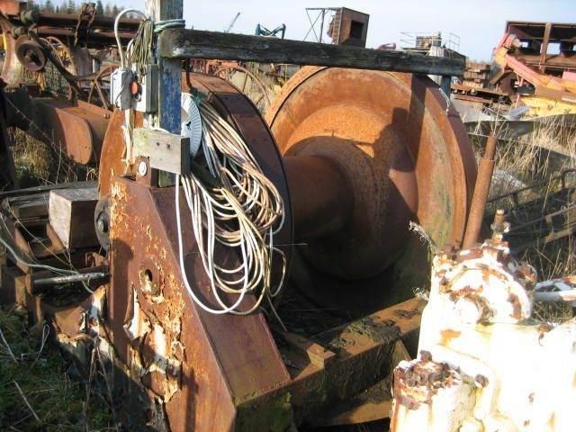  Spil - vægt ca. 7 ton Dispozitive de ridicare şi lifturi pentru materiale