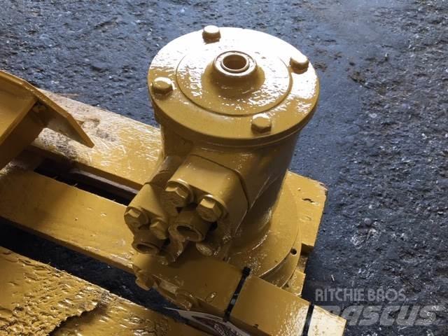  Svirvel ex. Cat 320L Alte componente