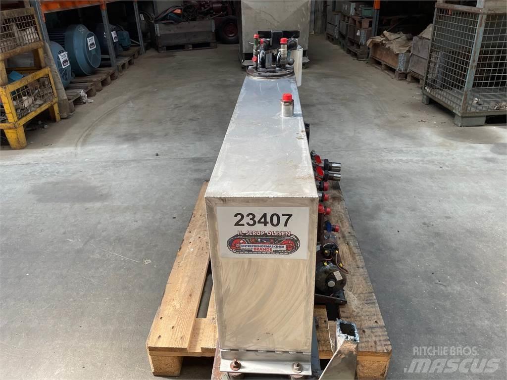  Tank, rustfri - ca. 200 Ltr. Alte componente
