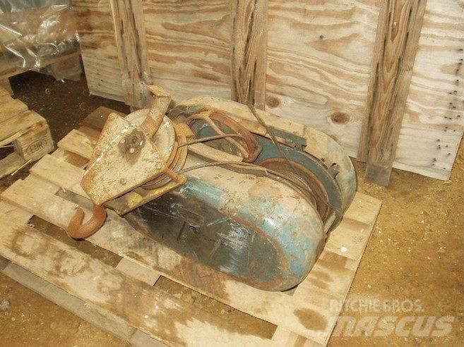 Thrige traverskran 500 kg Macara pentru orice teren