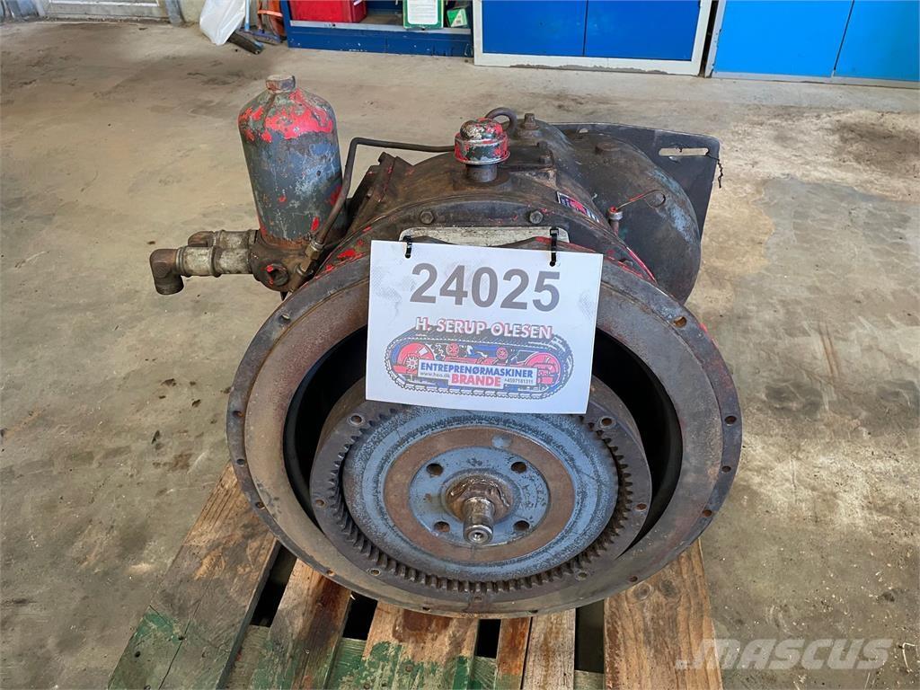  Twin Disc Model 6-C-1502-1 Transmisie