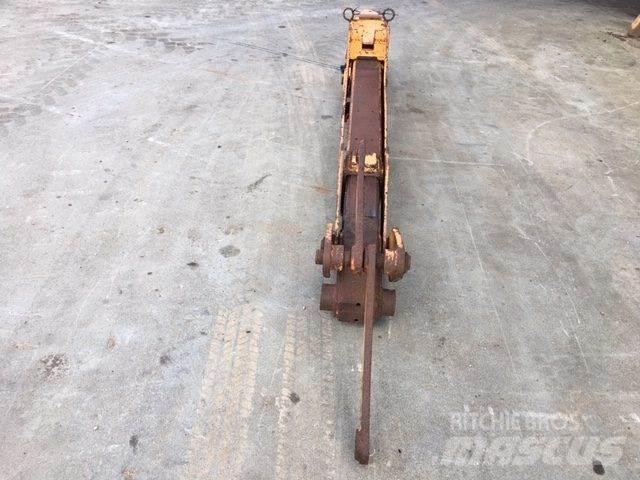  Udskudsarm ex. Case 580G Alte componente