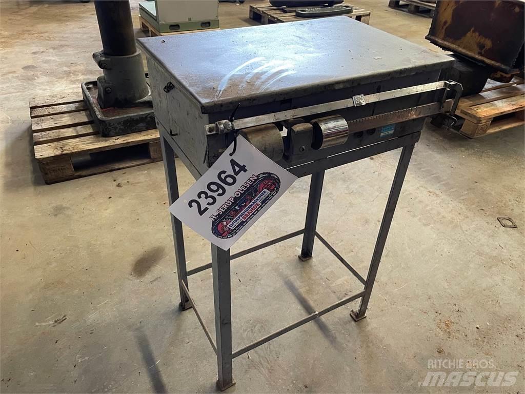 Vægt, mekanisk 76 kg Alte componente