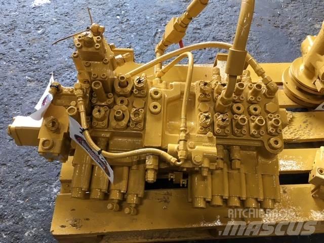  Ventilblok ex. Cat 320L Alte componente