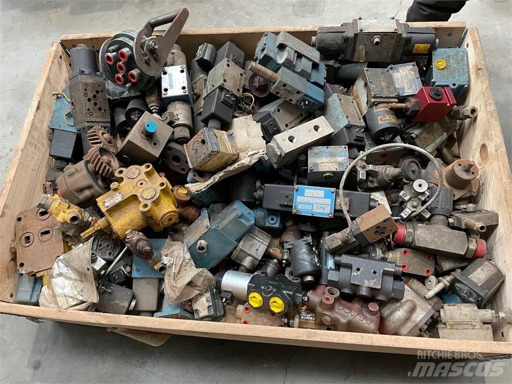  Ventiler, el og hydraulik Utilaje construcții - Altele