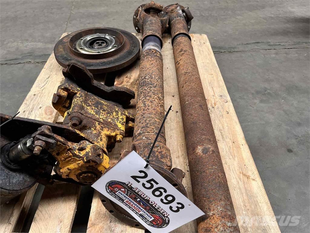 Volvo A25C 6x6 kardan Alte componente