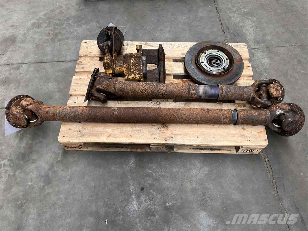 Volvo A25C 6x6 kardan Alte componente