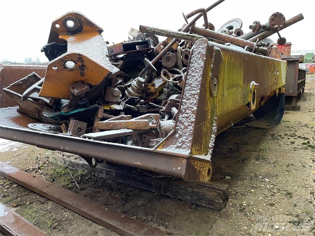 Volvo A25D dumperkasse Minitractor de teren
