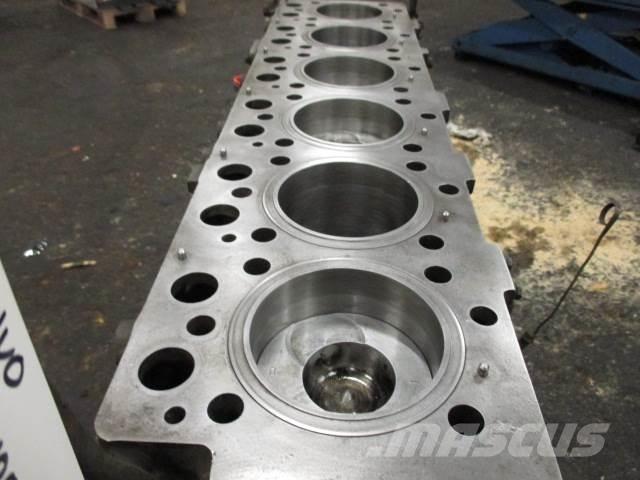 Volvo D100 short blok Motoare