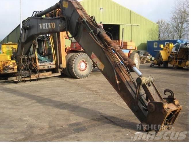Volvo EC210BLC til ophug Excavatoare pe șenile
