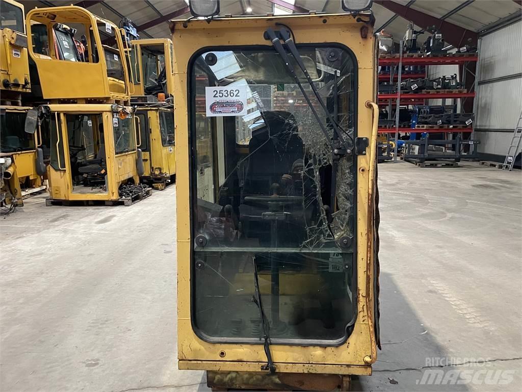 Volvo EW150 Førerhus Alte componente