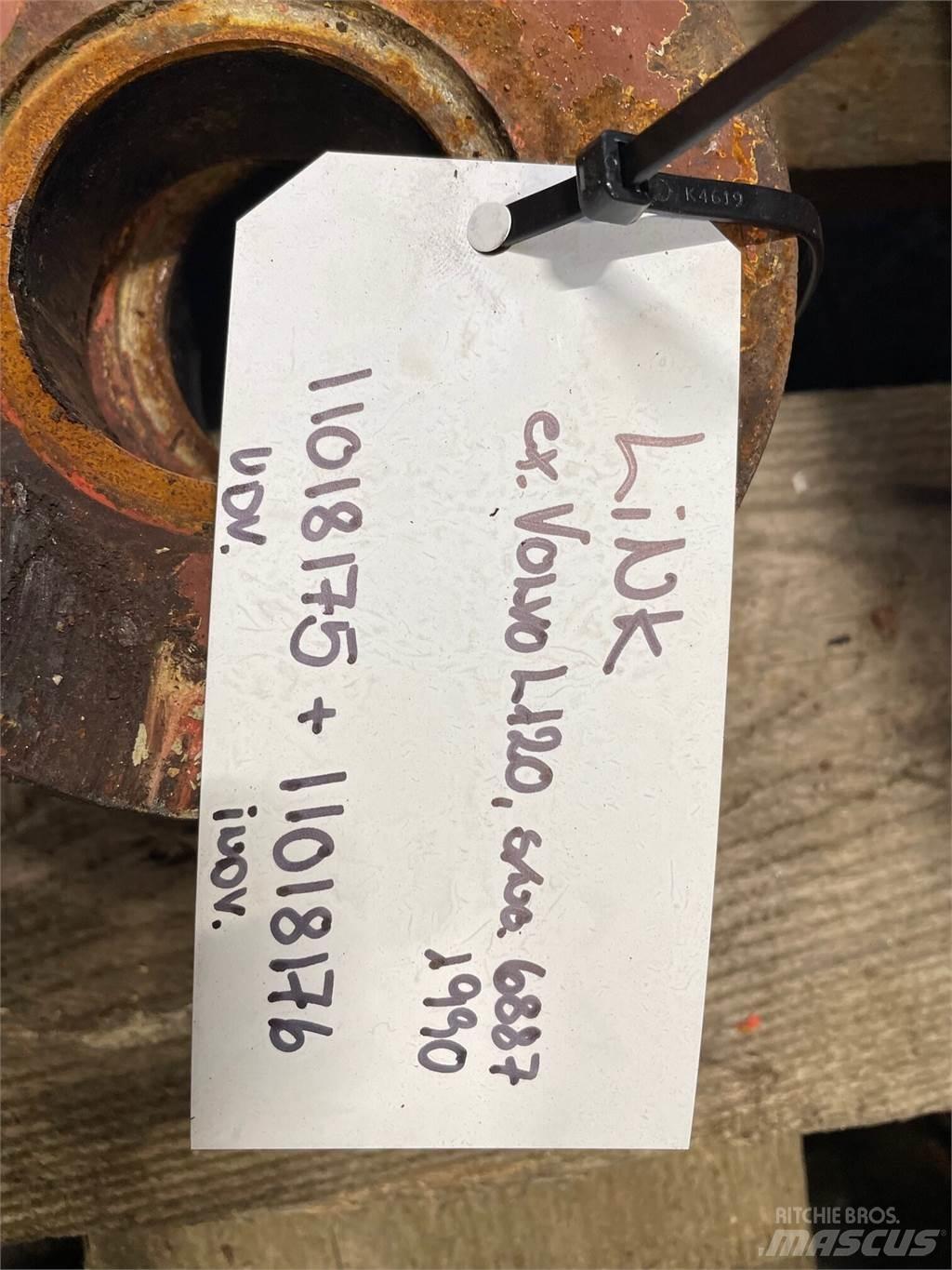 Volvo L120 Link Arm Alte componente