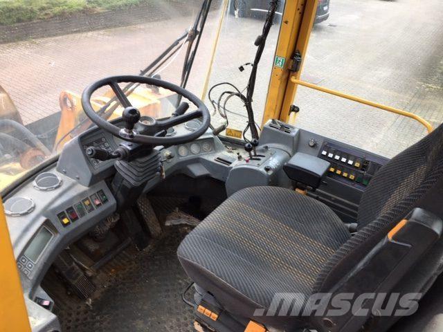 Volvo L120C til ophug Incarcator pe pneuri