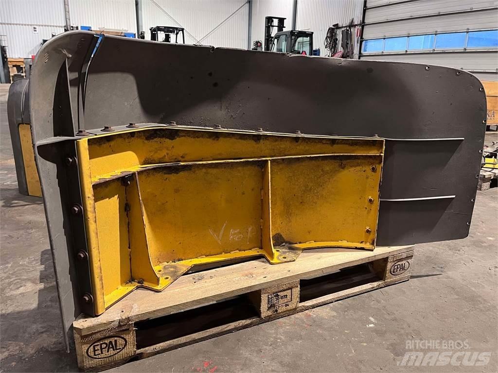 Volvo L120F frontskærm Alte componente