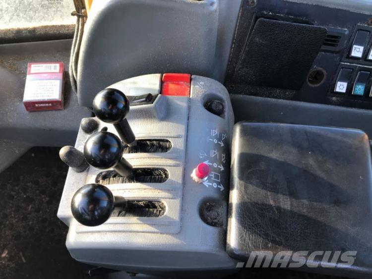 Volvo L180E til ophug Incarcator pe pneuri