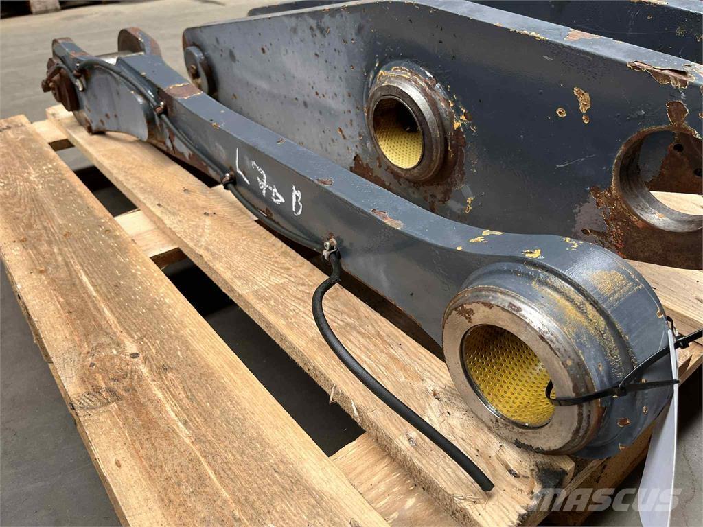 Volvo L70B Link Arm Alte componente