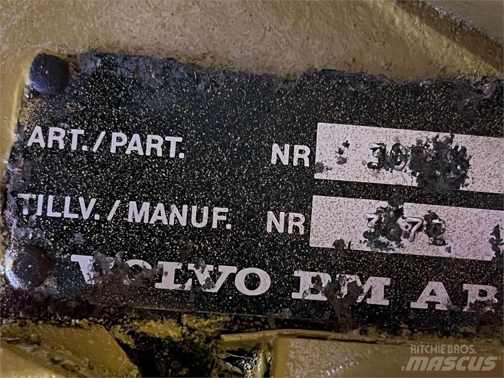 Volvo L90 Transmission Transmisie