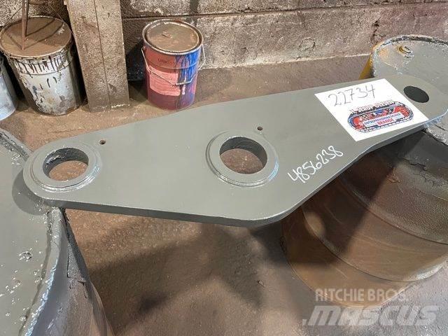 Volvo L90B Link Arm Alte componente
