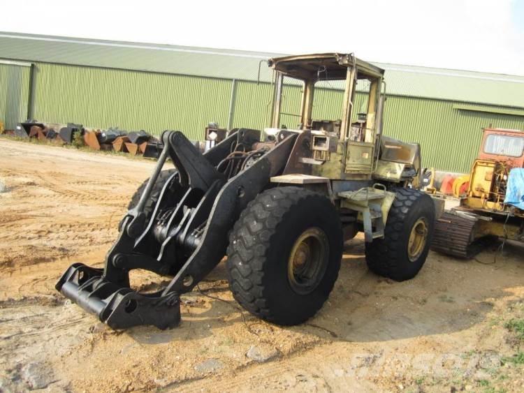 Volvo L90C til ophug Incarcator pe pneuri