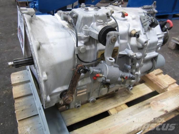 Volvo R1000 gear Transmisie