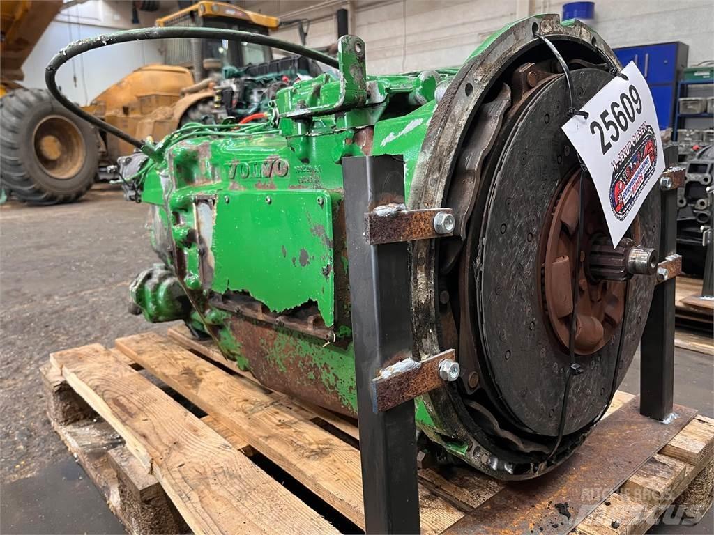 Volvo SR1700 transmission Transmisie