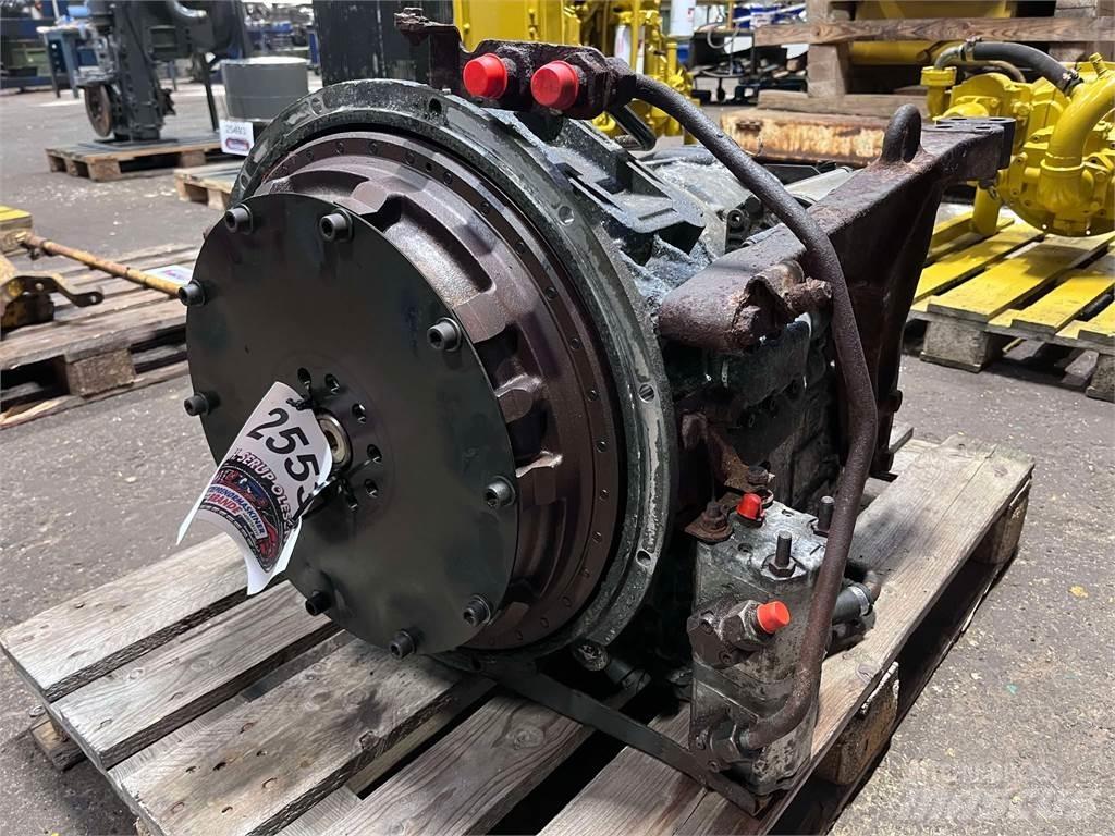 ZF transmission Transmisie