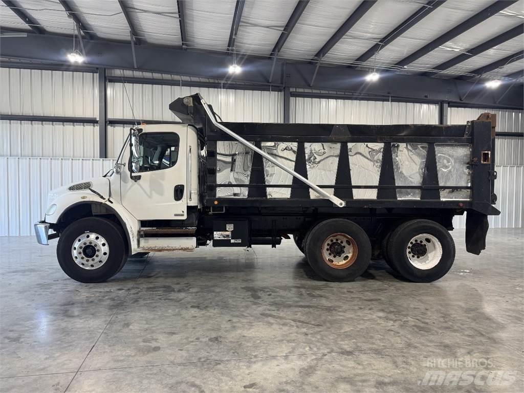 Freightliner M2 Autobasculanta