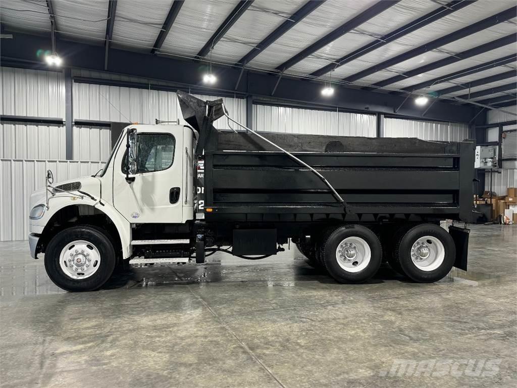 Freightliner M2 106 Autobasculanta