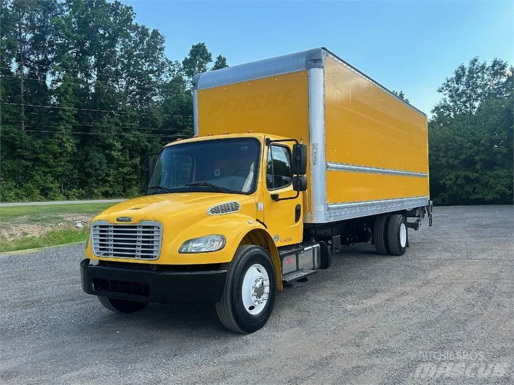 Freightliner M2106 Autocamioane