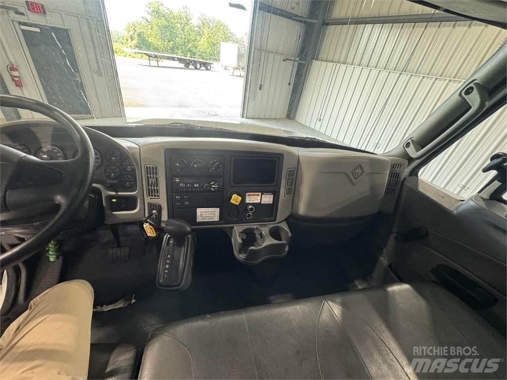 International 4300 Autocamioane