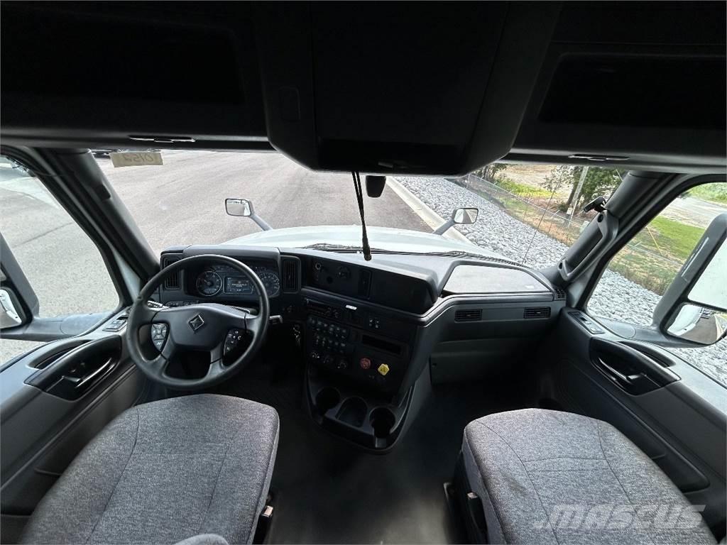 International LT625 Autotractoare