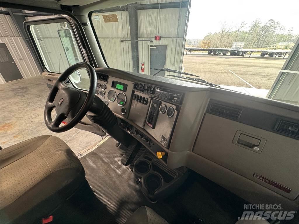 Kenworth T270 Camion cabina sasiu
