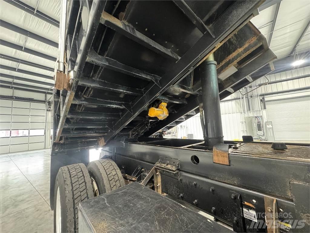 Kenworth T300 Autobasculanta