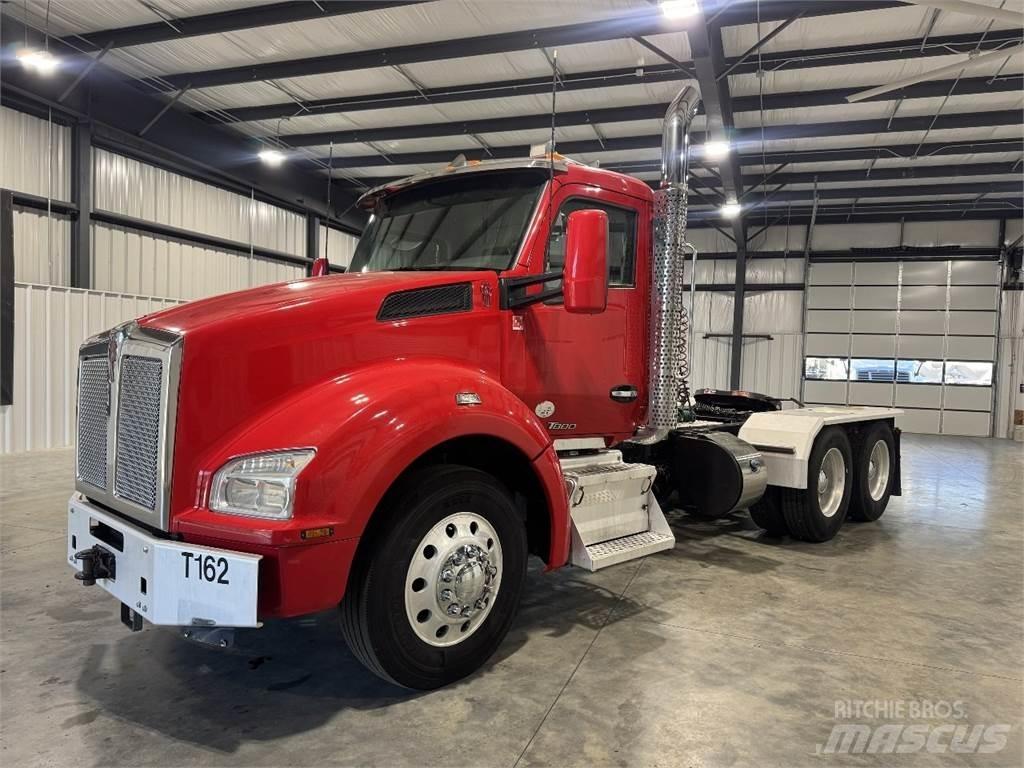 Kenworth T880 Autotractoare