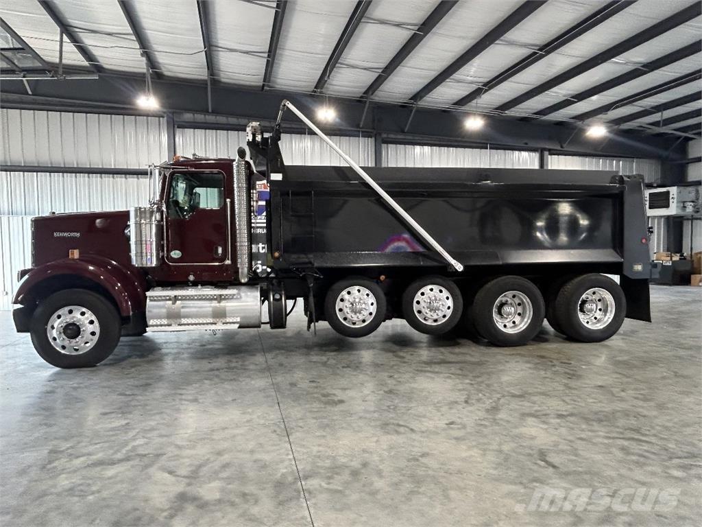 Kenworth W900B Autobasculanta