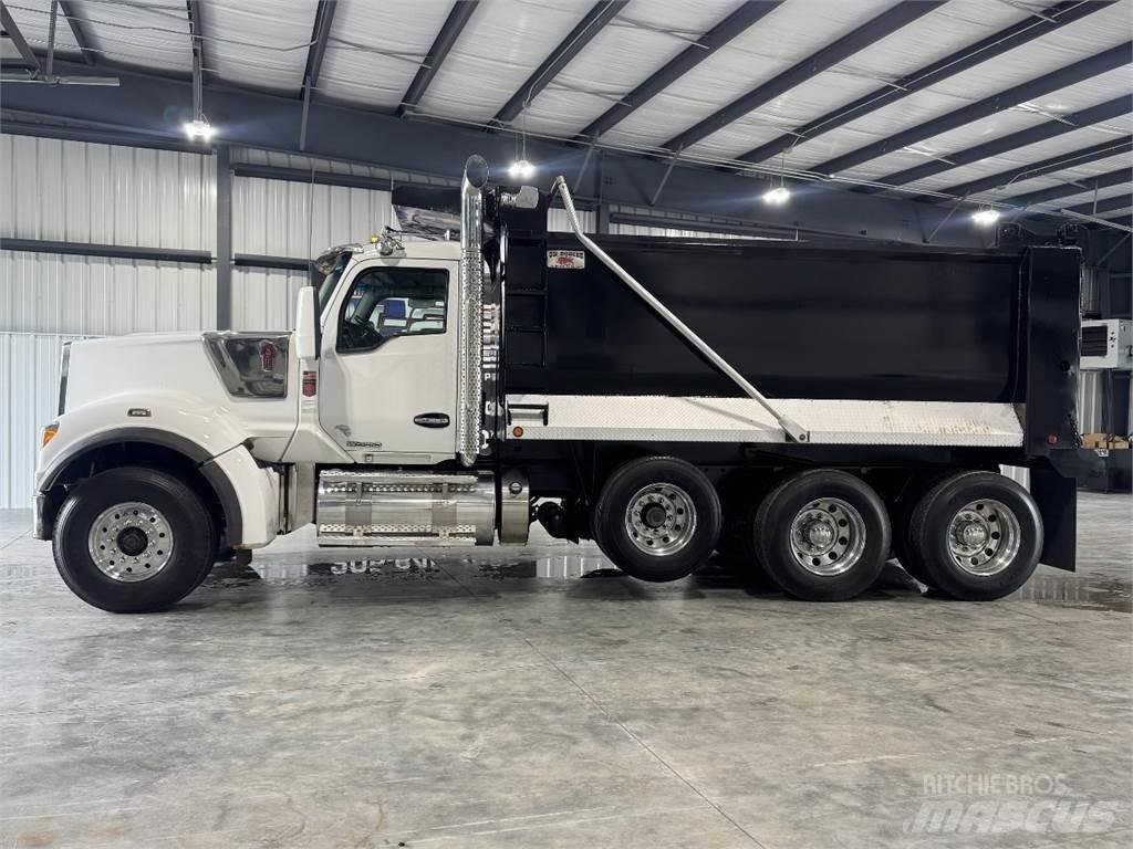 Kenworth W990 Autobasculanta