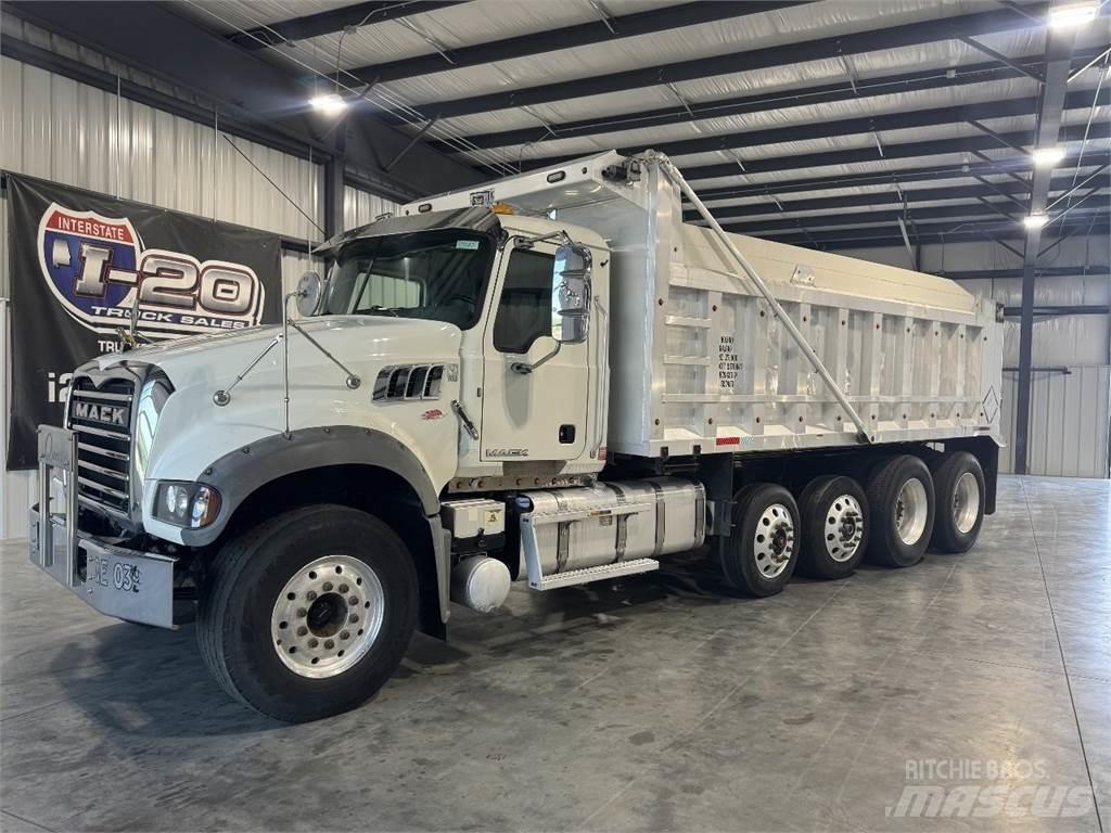 Mack GU713 Autobasculanta